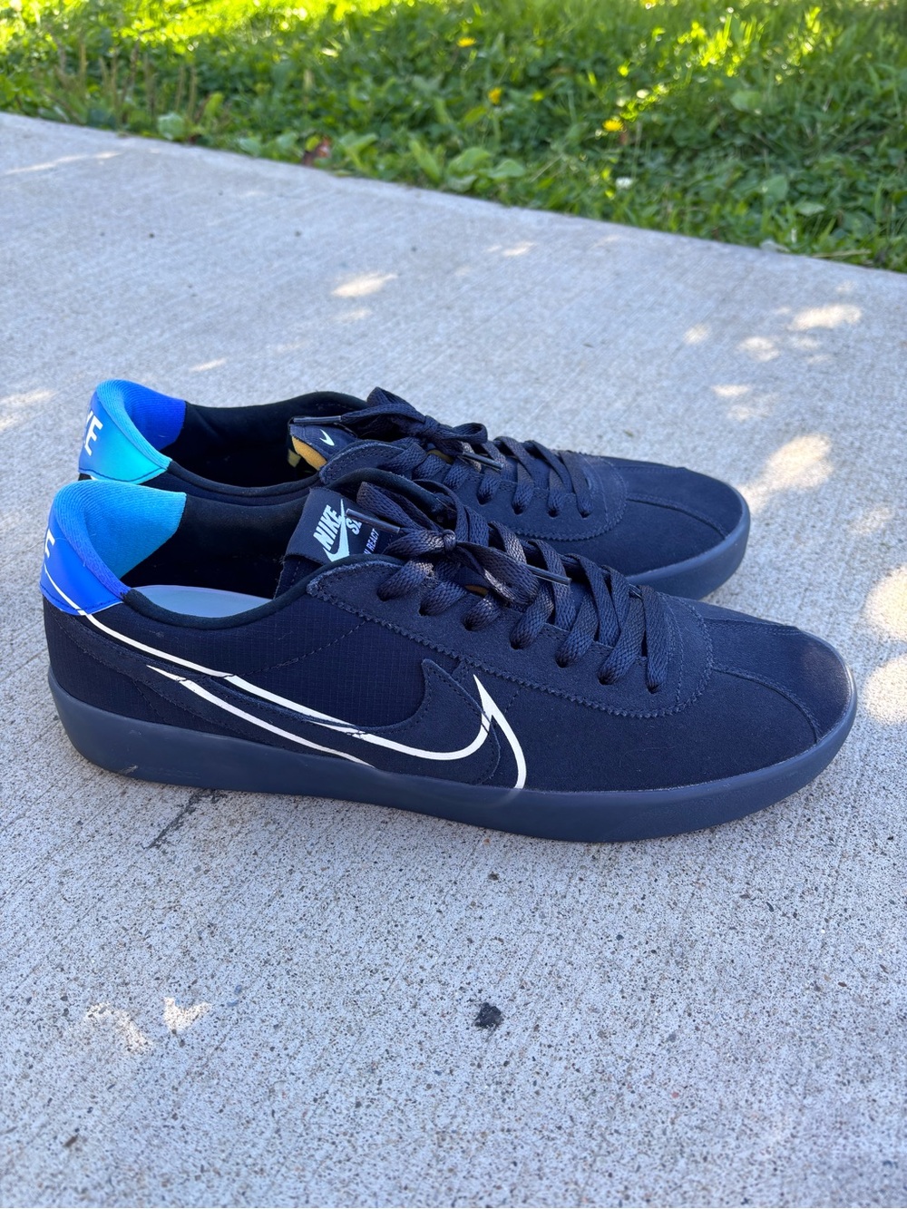 Nike SB Bruin React Dark Obsidian/Hyper Jade Shoes